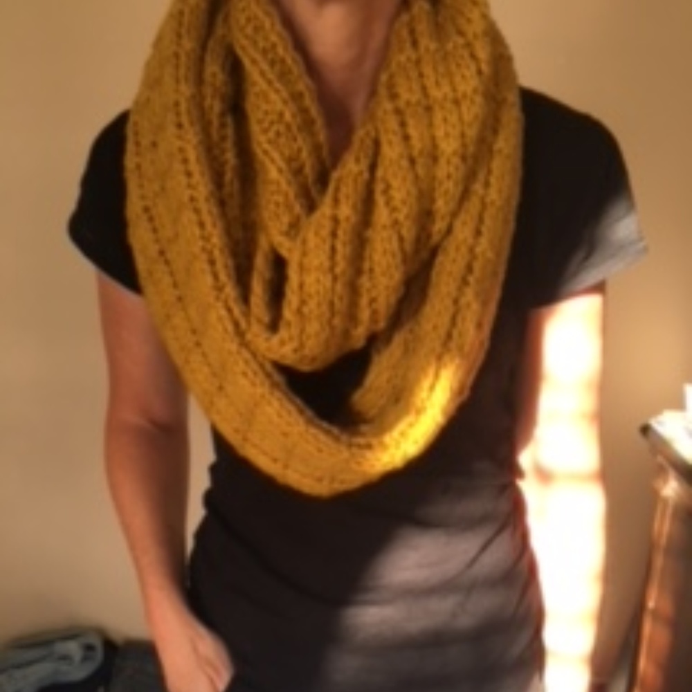 dry goods knit scarf (mustard color) (OS) NWOT